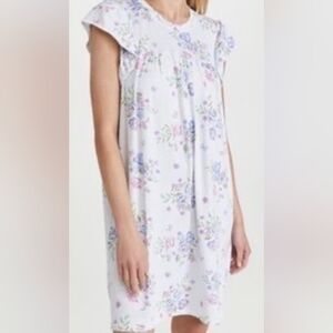 You Say White Cobble Floral Ruffle Sleep Shirt